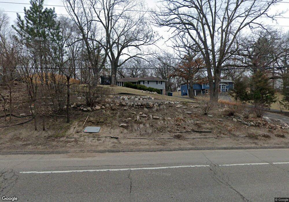 3929 Williston Rd, Minnetonka, MN 55345 - photo 1