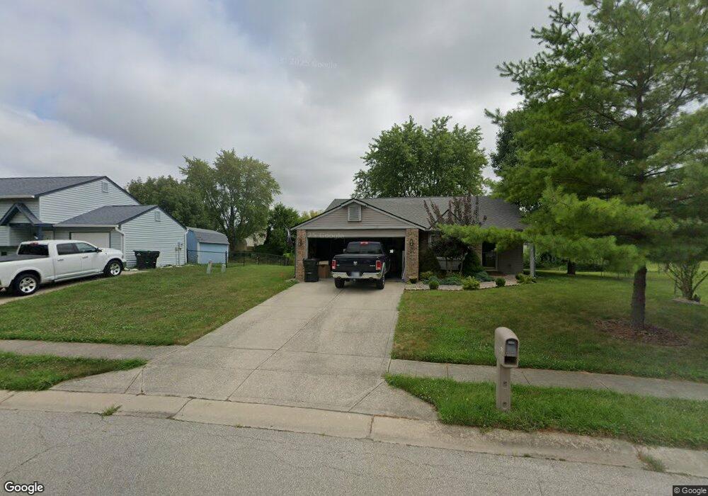 119 Meadow Creek Blvd E, Whiteland, IN 46184 - photo 1