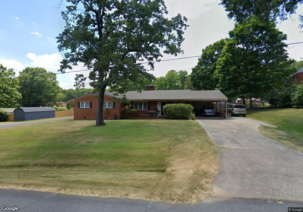 1524 Arrowwood Rd, Asheboro, NC 27205 - photo 1