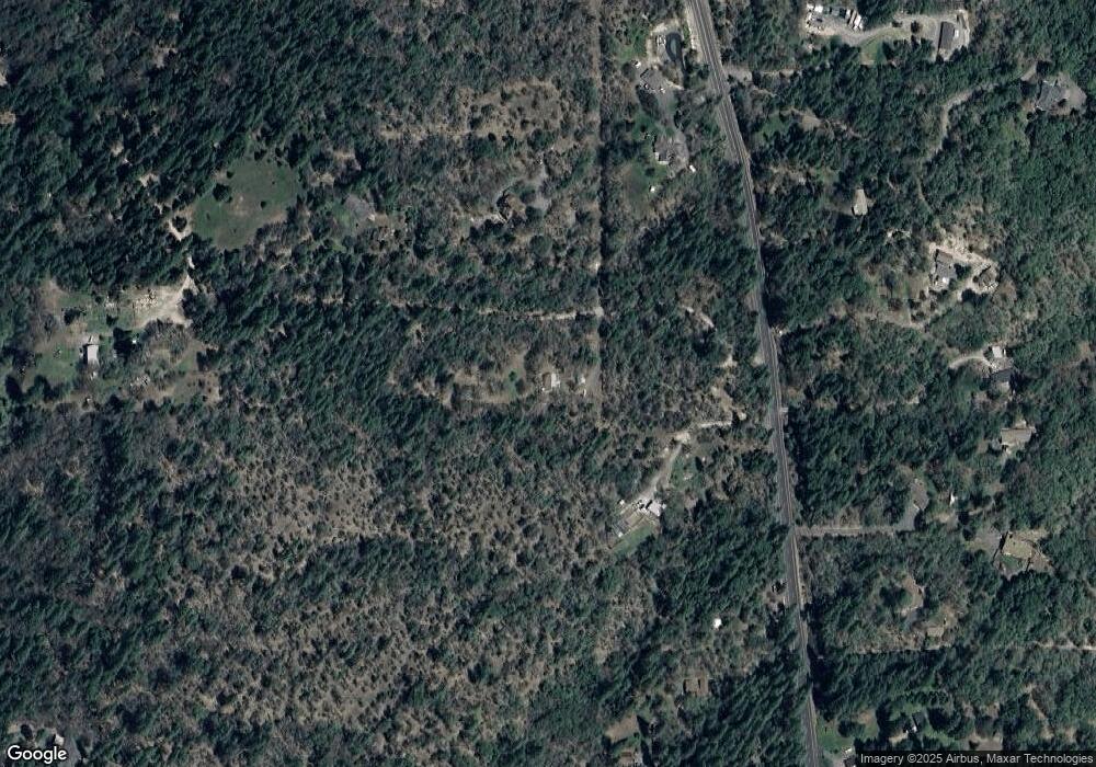 1090 Azalea Dr, Grants Pass, OR 97526 - photo 1