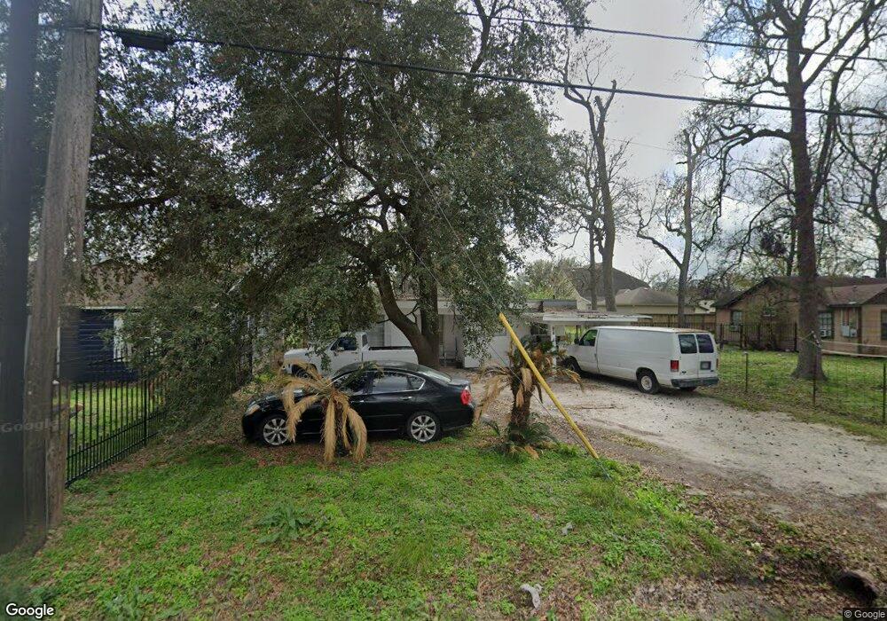 94 Burress St, Houston, TX 77022 - photo 1