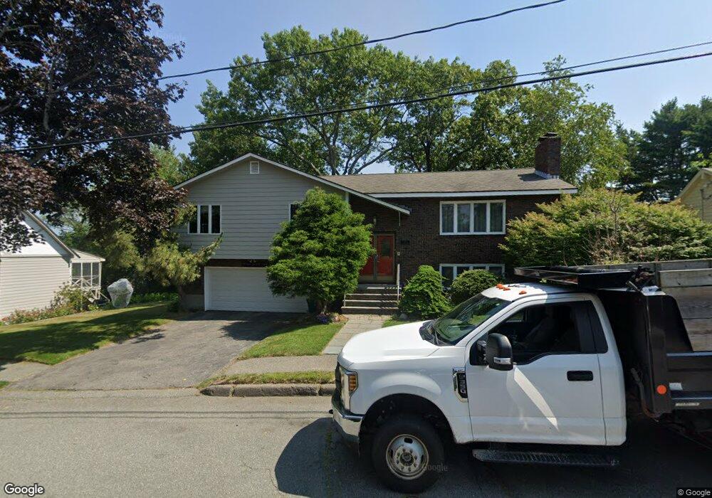 15 Gerald Rd, Marblehead, MA 01945 - photo 1