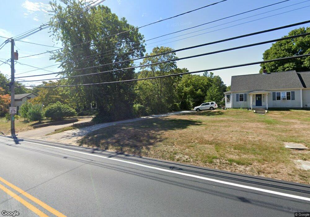 1390 Kingstown Rd unit D, Wakefield, RI 02879 - photo 1