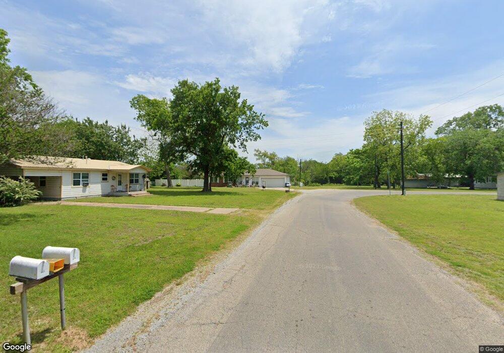 616 Harris St, Hendrix, OK 74741 - photo 1