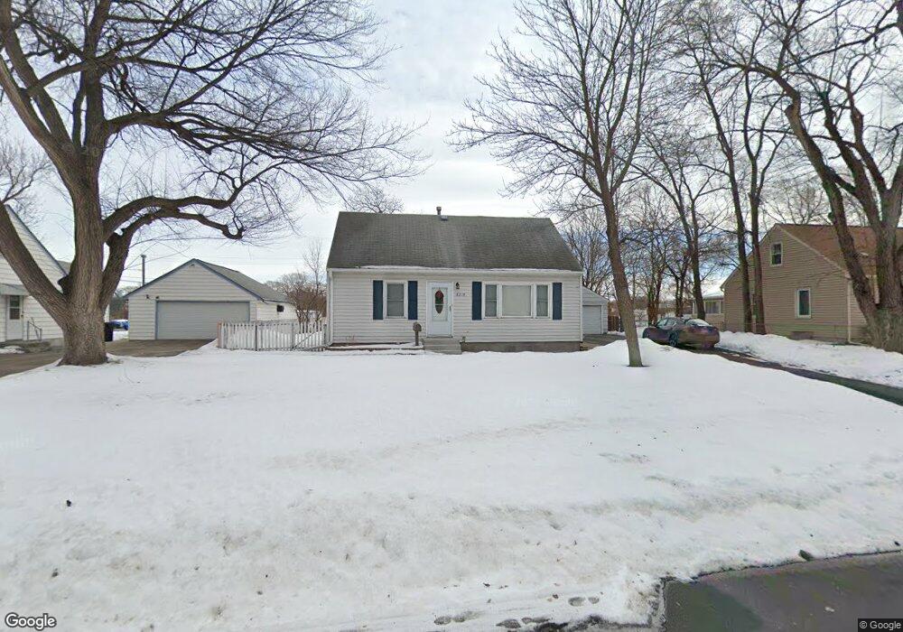 8215 Harriet Ave S, Bloomington, MN 55420 - photo 1