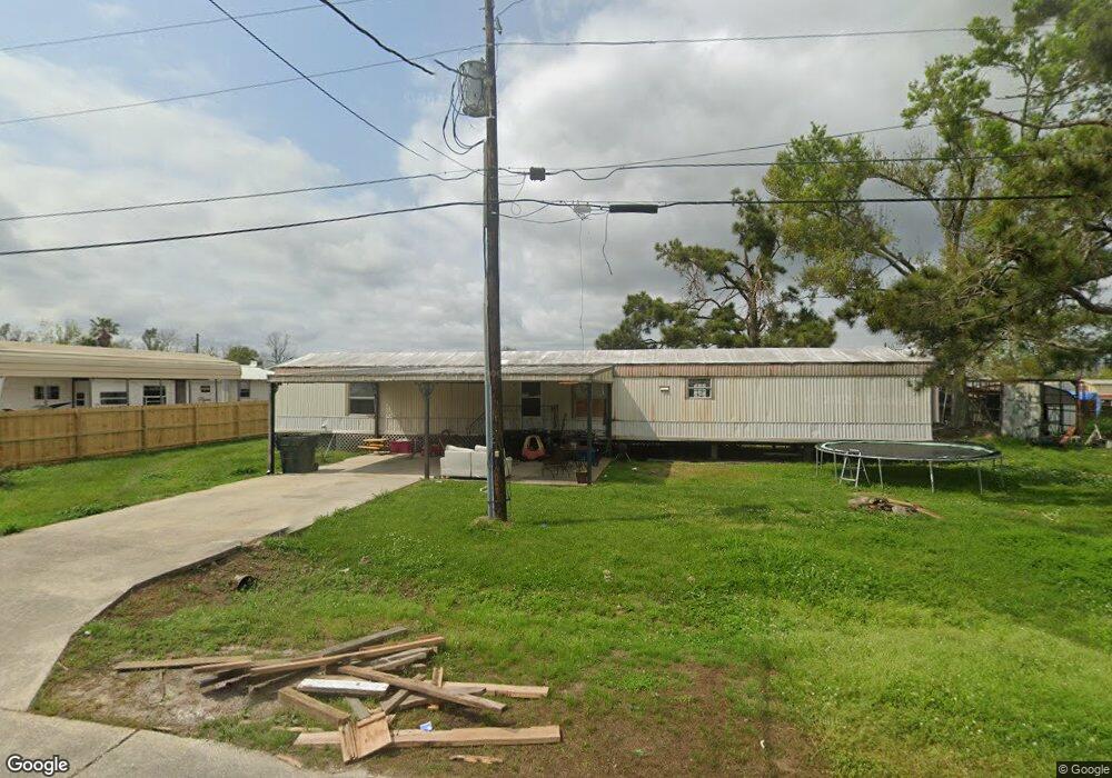 438 Ashland Dr, Houma, LA 70363 - photo 1