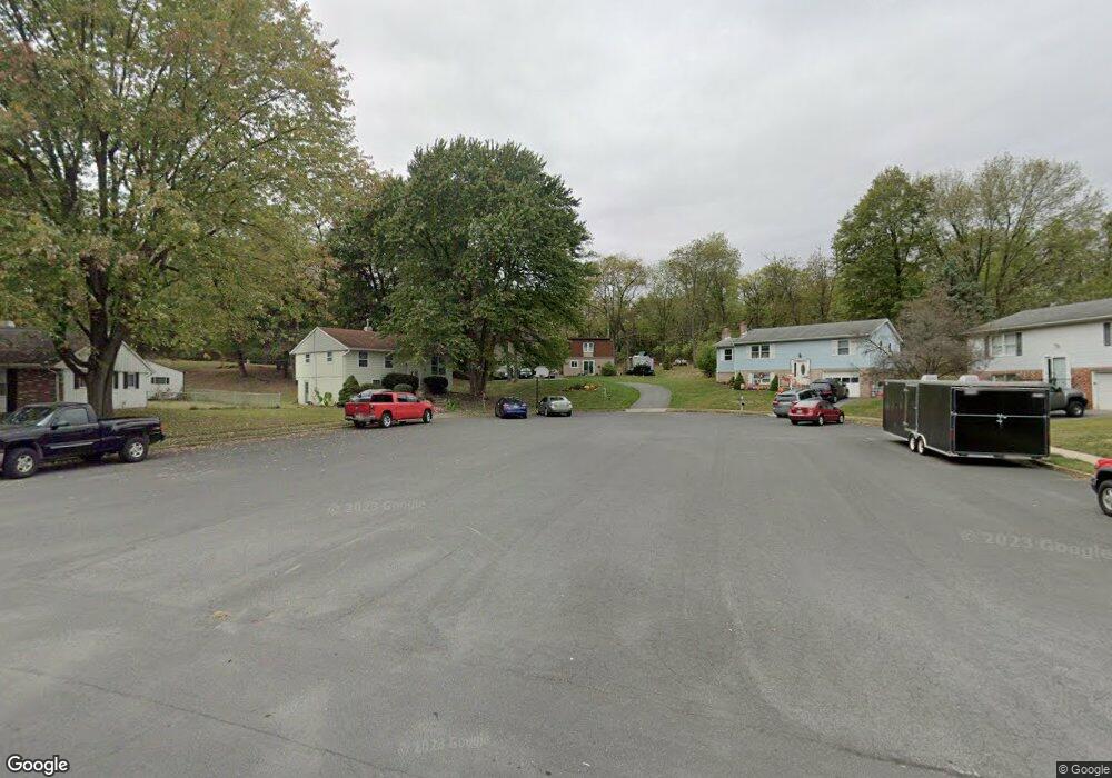 1337 Outer Dr, Hagerstown, MD 21742 - photo 1