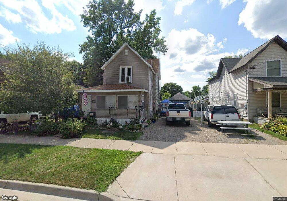 811 N Sycamore St, Lansing, MI 48906 - photo 1