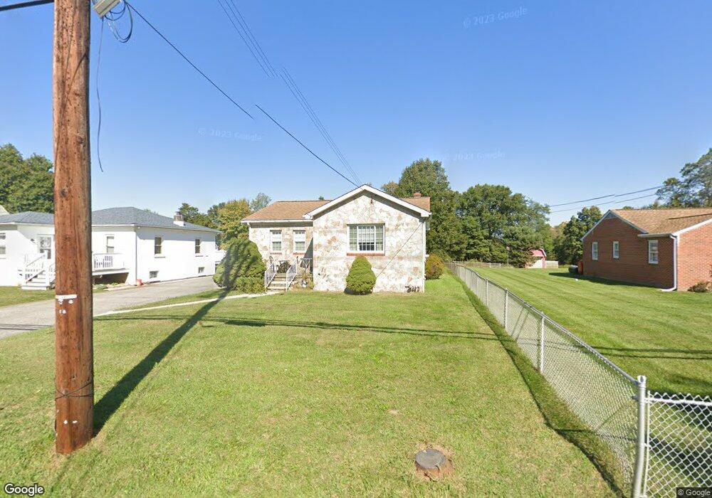 906 Hammonds Ln, Brooklyn, MD 21225 - photo 1