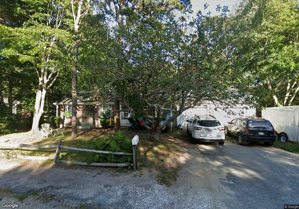 22 Melbourne Rd, Hyannis, MA 02601 - photo 1