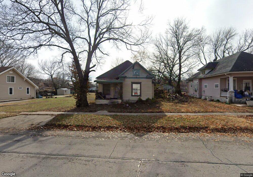 1416 Appleton Ave, Parsons, KS 67357 - photo 1