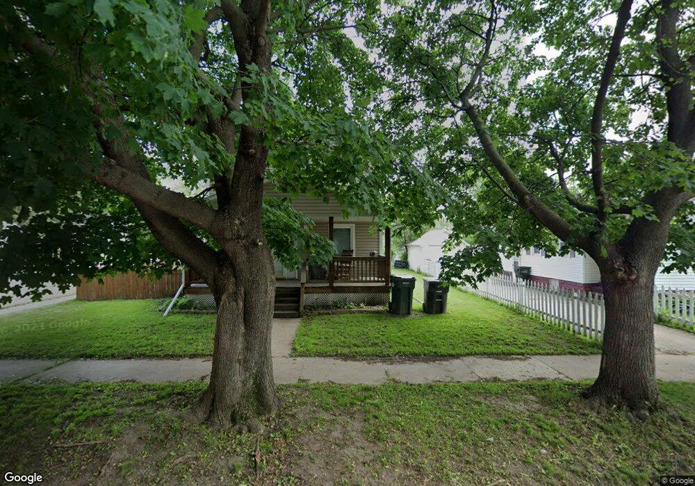 1026 Forest Ave, Waterloo, IA 50702 - photo 1