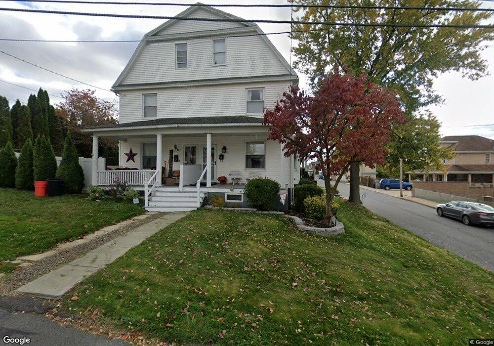 500 Sherwood Ave, Dunmore, PA 18512 - photo 1