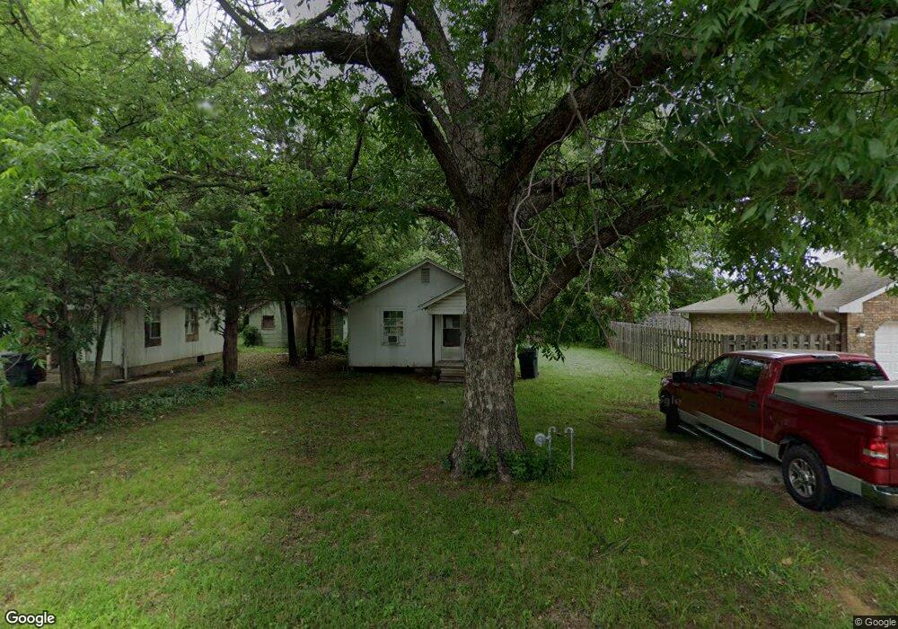 1211 10th Ave NW, Ardmore, OK 73401 - photo 1