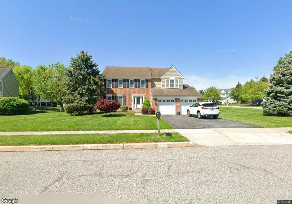 2 Garnet Cir, Conshohocken, PA 19428 - photo 1