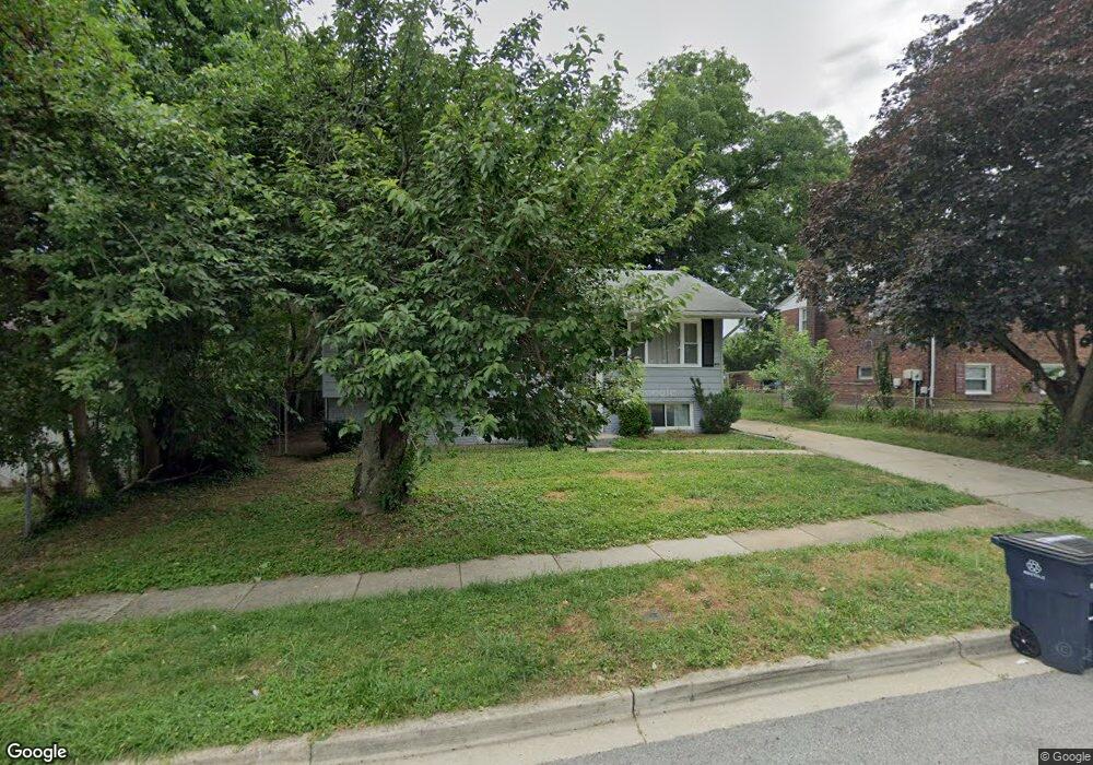 119 W Mill Ave, Capitol Heights, MD 20743 - photo 1