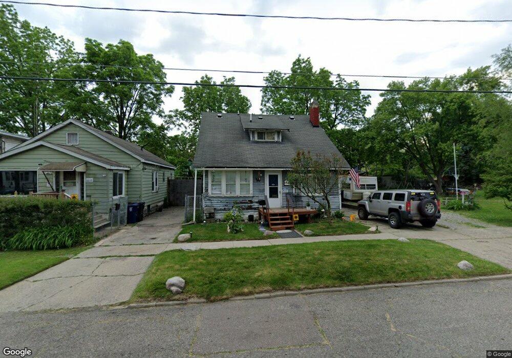 1525 E Hamilton Ave, Flint, MI 48506 - photo 1