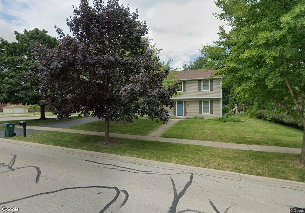 1767 Fender Rd, Naperville, IL 60565 - photo 1