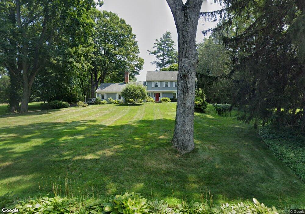 271 N Maple Ave, Greenwich, CT 06830 - photo 1