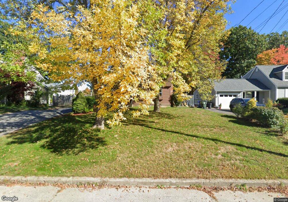 258 Hoyt St, Manchester, NH 03103 - photo 1