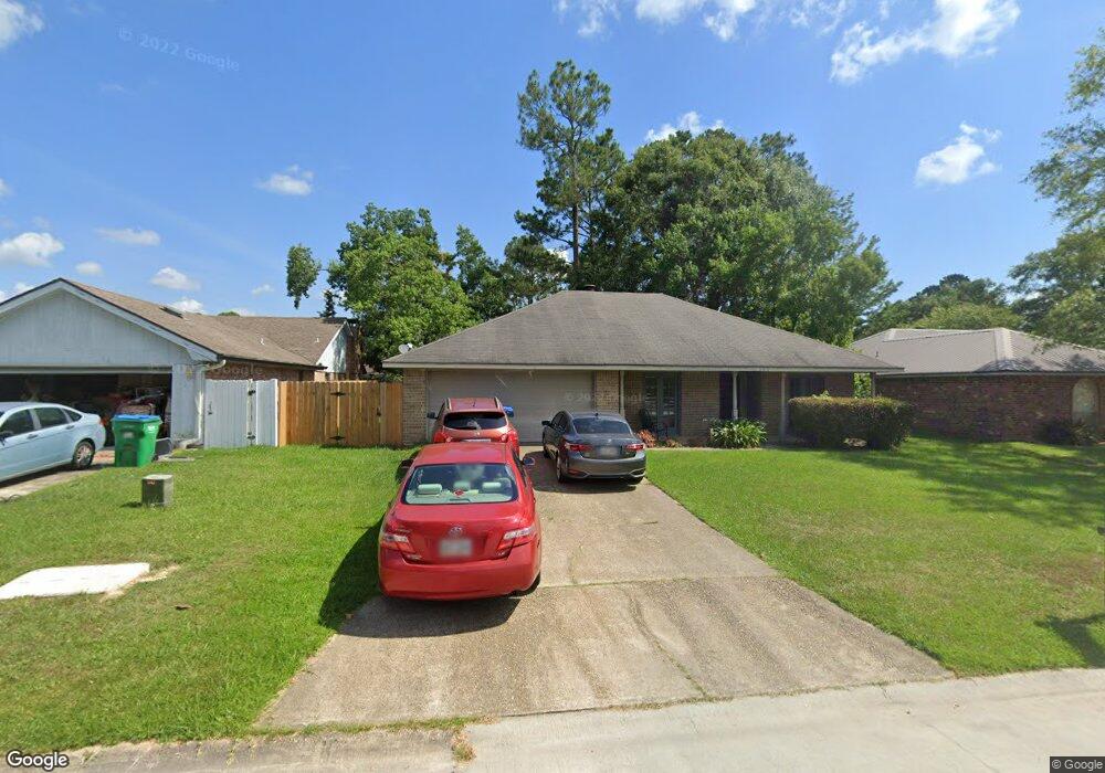 202 Lake Michigan Dr, Slidell, LA 70461 - photo 1