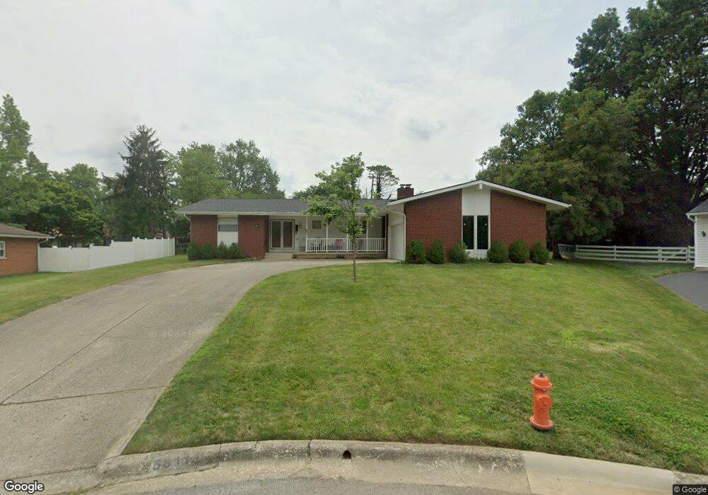 5811 Stoney Creek Ct, Columbus, OH 43235 - photo 1
