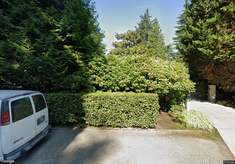 4019 Hunts Point Rd, Hunts Point, WA 98004 - photo 1