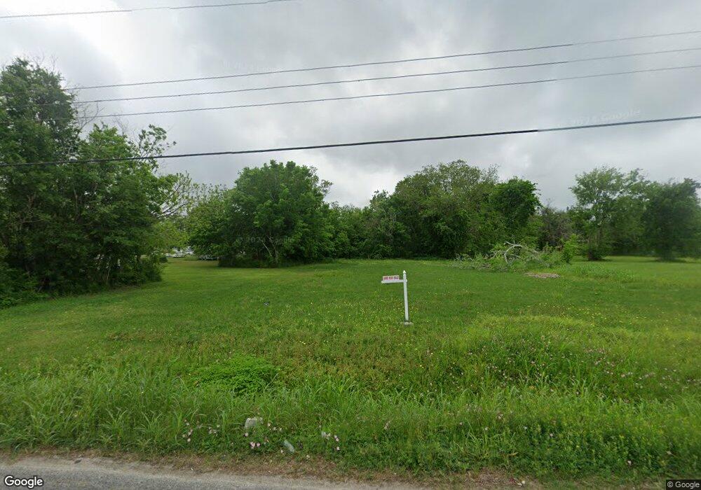 916 Duncan St, Bay City, TX 77414 - photo 1