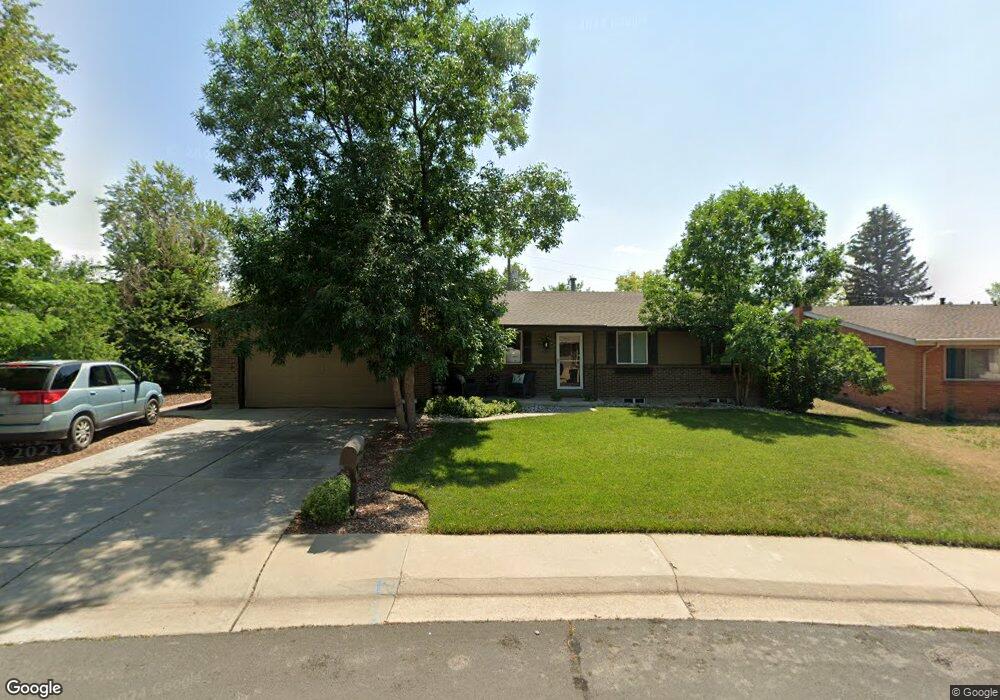 312 S Peoria Cir, Aurora, CO 80012 - photo 1