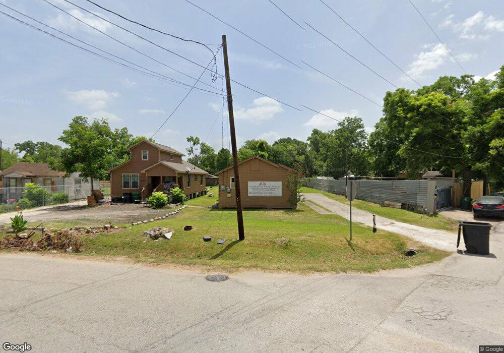 6304 De Priest St, Houston, TX 77091 - photo 1