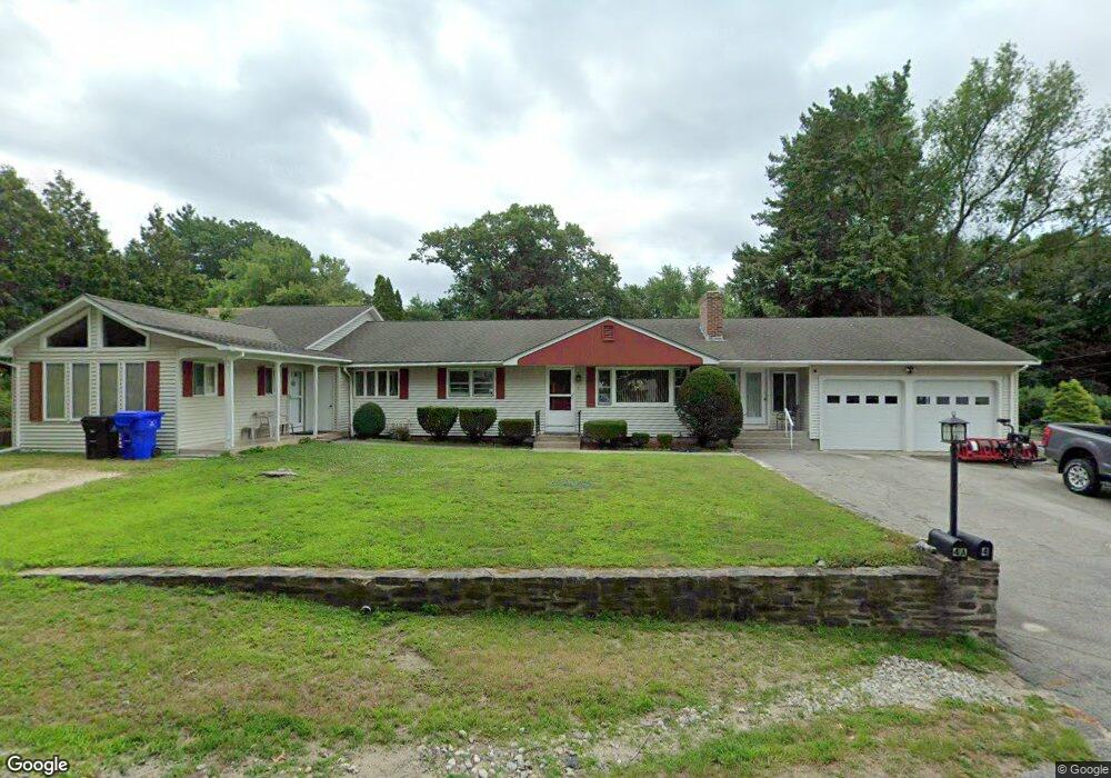 4 Magnolia St, Hudson, NH 03051 - photo 1