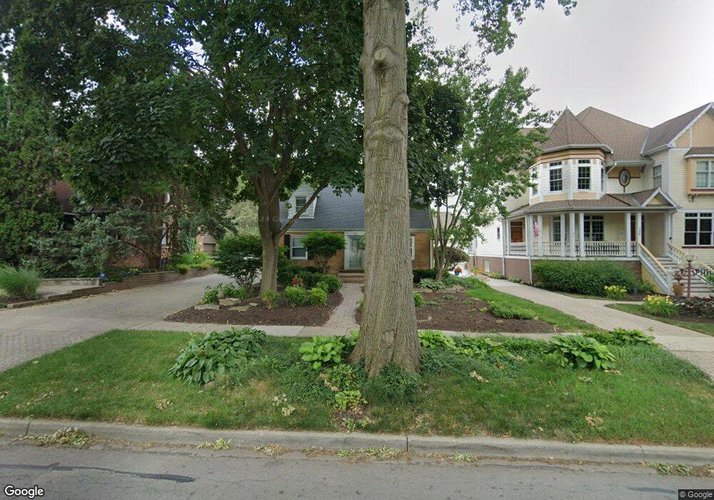 324 S Sleight St, Naperville, IL 60540 - photo 1