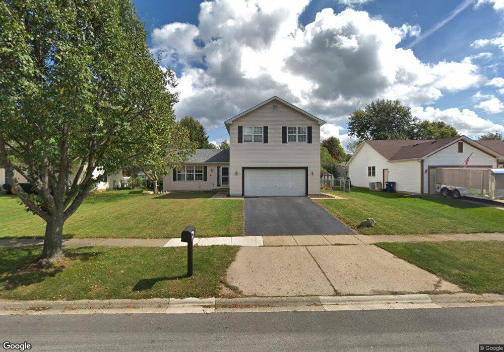 2009 Clematis Dr, Algonquin, IL 60102 - photo 1