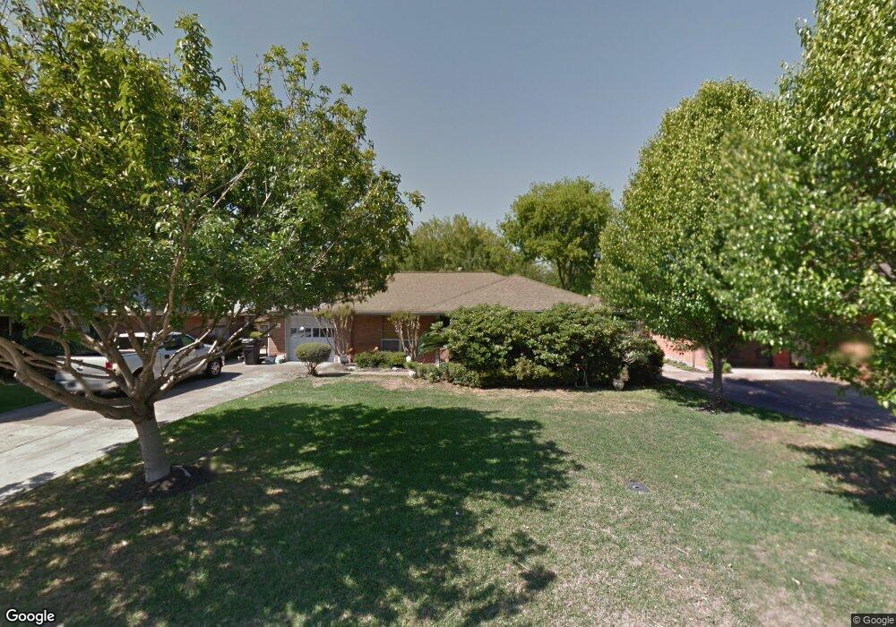 2110 Chantilly Ln, Houston, TX 77018 - photo 1