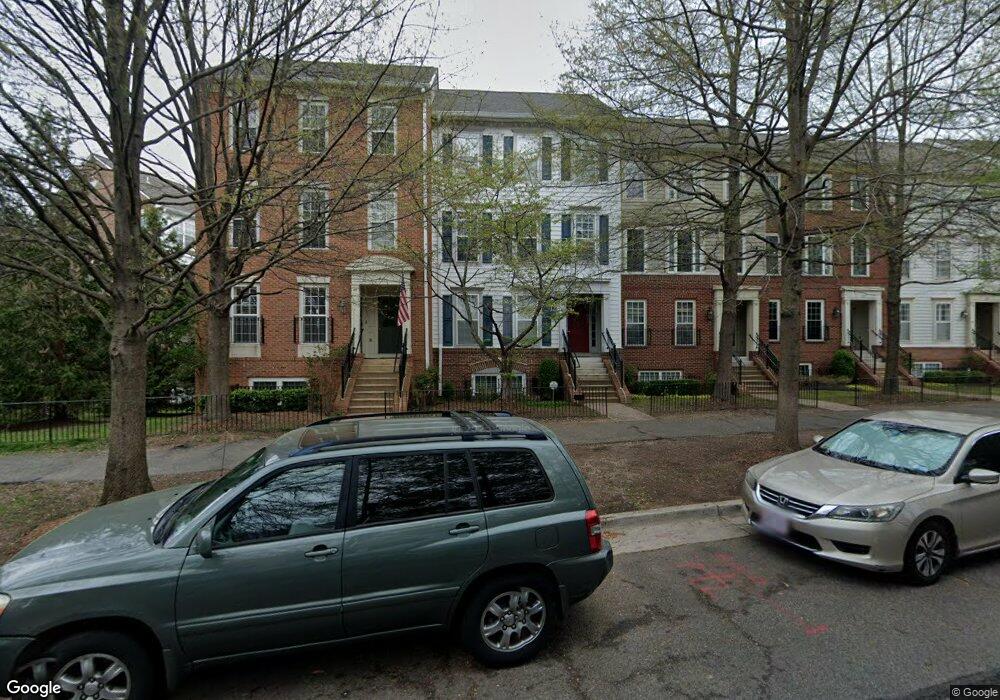 733B Massey Ln, Alexandria, VA 22314 - photo 1