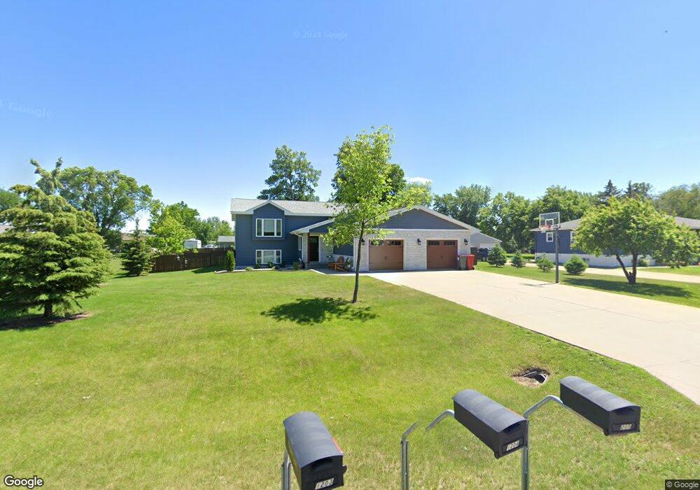 1204 S Darling Dr NW unit NW, Alexandria, MN 56308 - photo 1