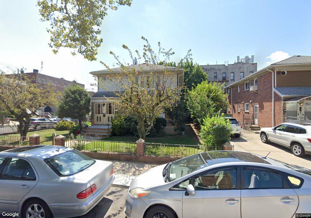 19846 30th Ave, Flushing, NY 11358 - photo 1