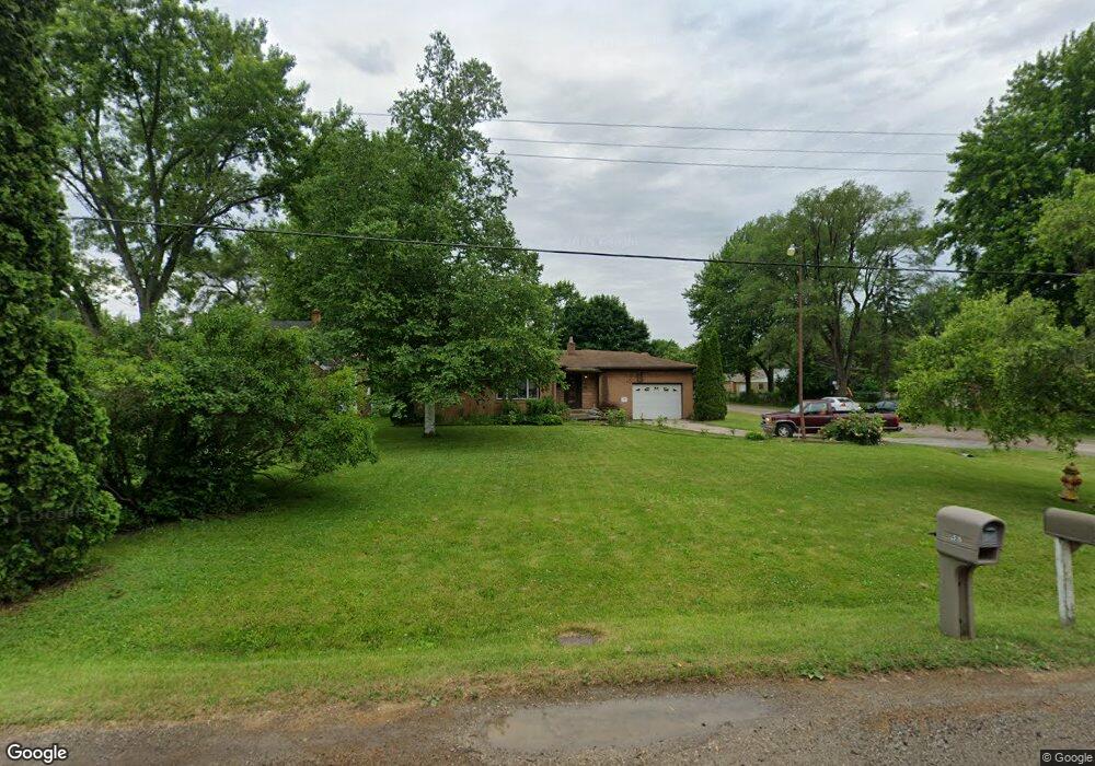 2519 Covert Rd, Burton, MI 48509 - photo 1