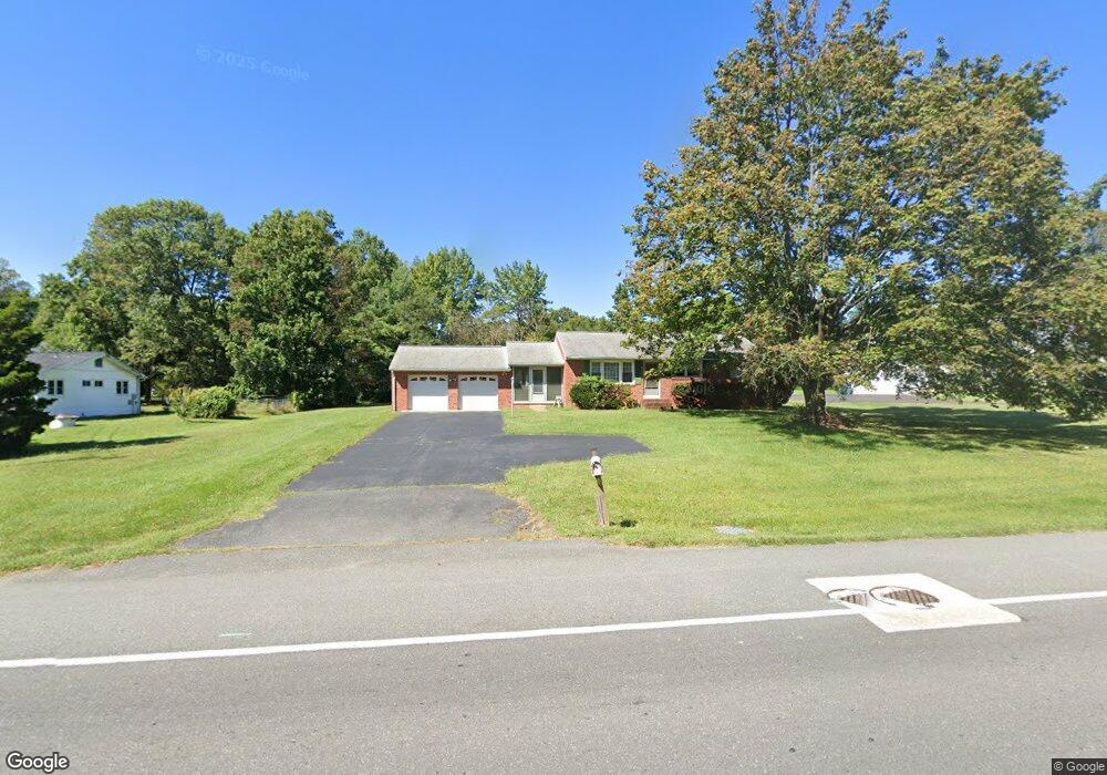 571 Salem Church Rd, Newark, DE 19702 - photo 1