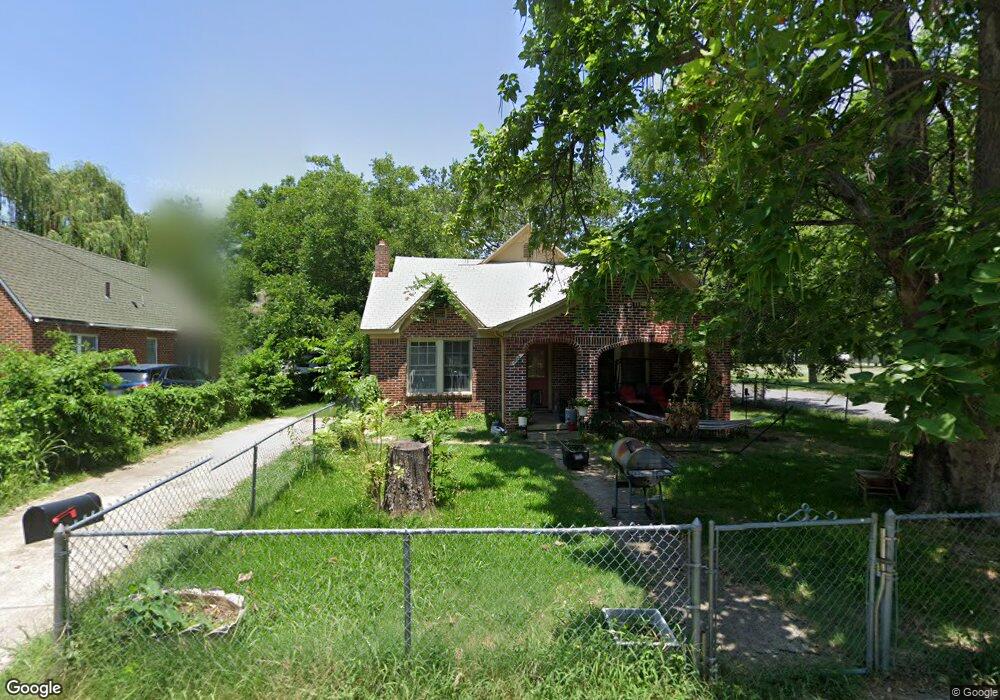 500 W 9th St, Bonham, TX 75418 - photo 1