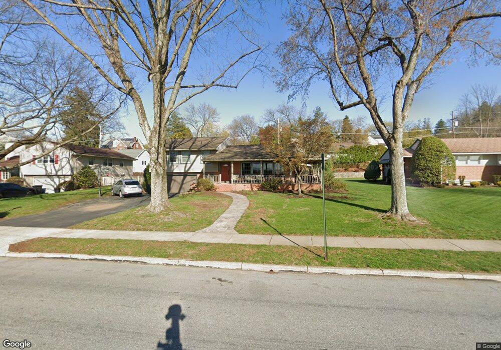 104 E 37th St, Reading, PA 19606 - photo 1