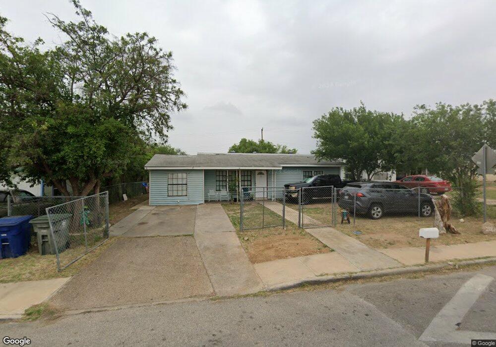 2108 E Ash St, Laredo, TX 78043 - photo 1