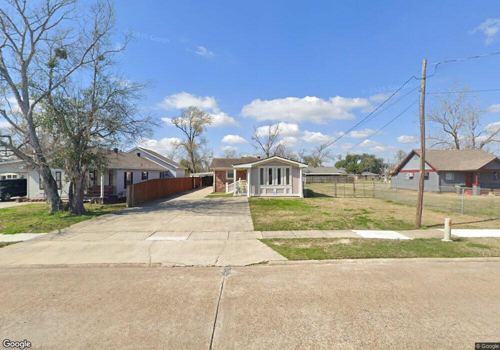 1123 N Prater St, Lake Charles, LA 70601 - photo 1