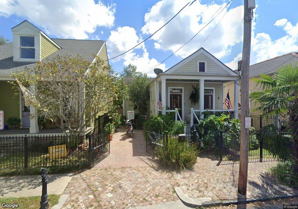 2304 Laurel St, New Orleans, LA 70130 - photo 1