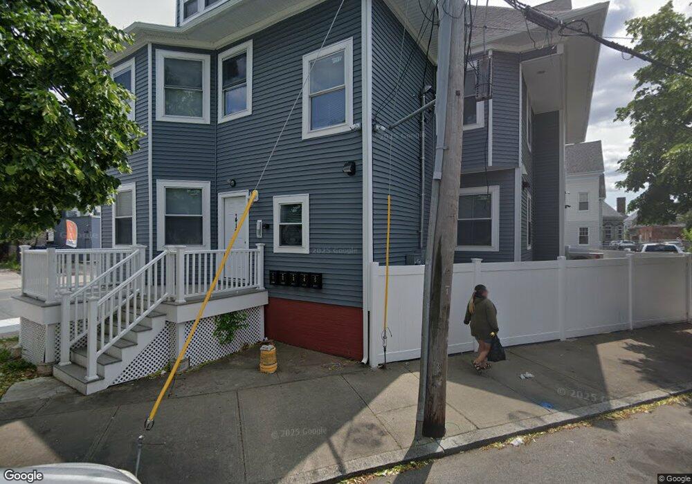 417 Cranston St, Providence, RI 02907 - photo 1