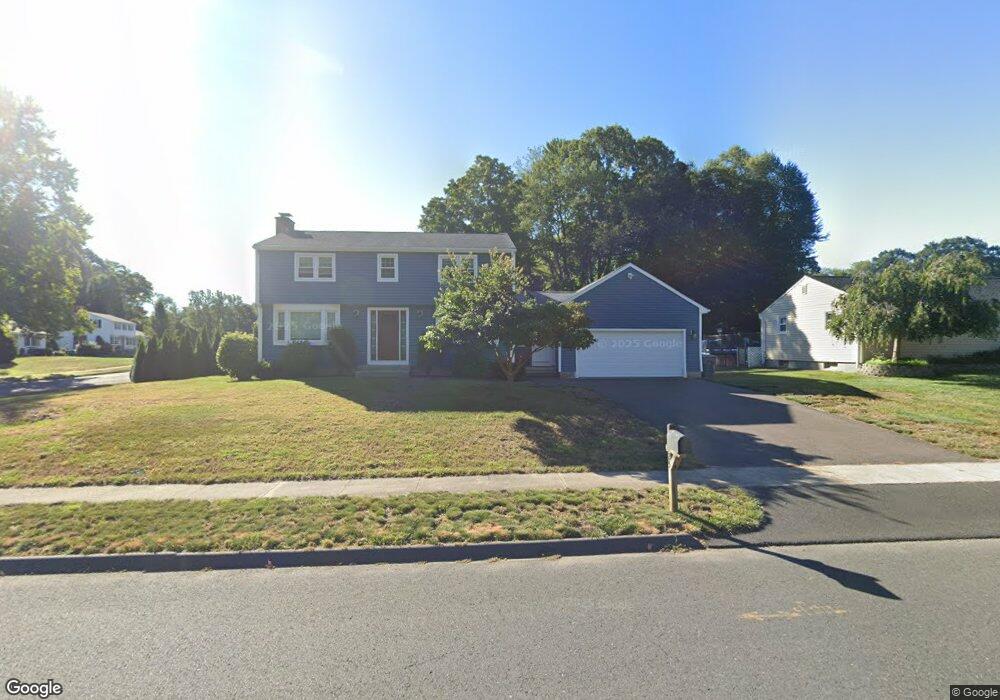 25 Deepwood Rd, Enfield, CT 06082 - photo 1