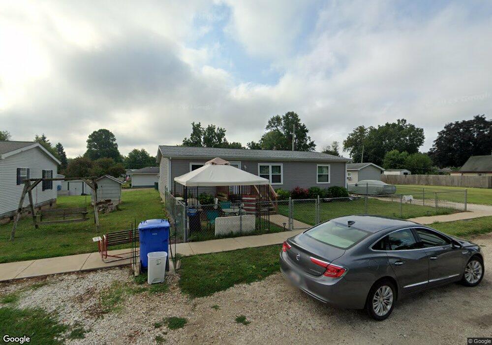 142 N Job St, Virginia, IL 62691 - photo 1