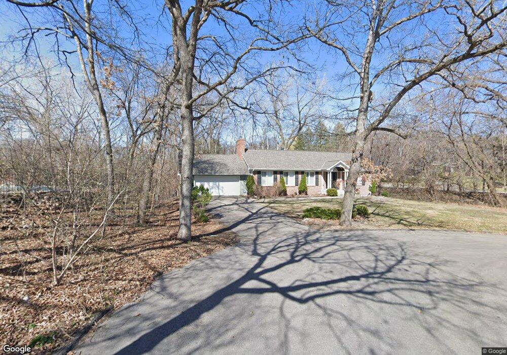 4715 Wedgewood Dr, Minnetonka, MN 55345 - photo 1