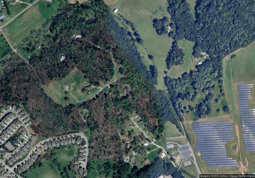 81 Hillcrest Ct, Leicester, NC 28748 - photo 1