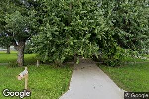 106 N Clark St, Newell, IA 50568
